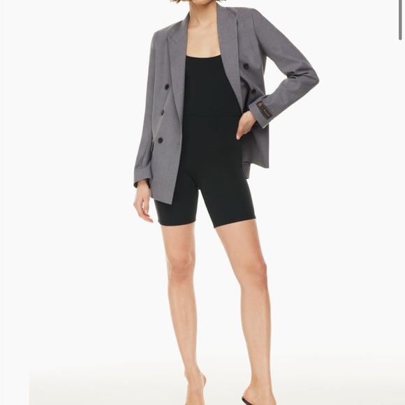 Aritzia color black Contour Squareneck Romper - Picture 6 of 6